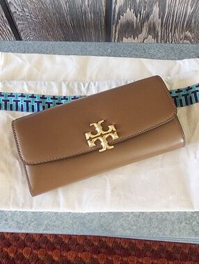 Tory Burch Elenor Envolope Flap Wallet